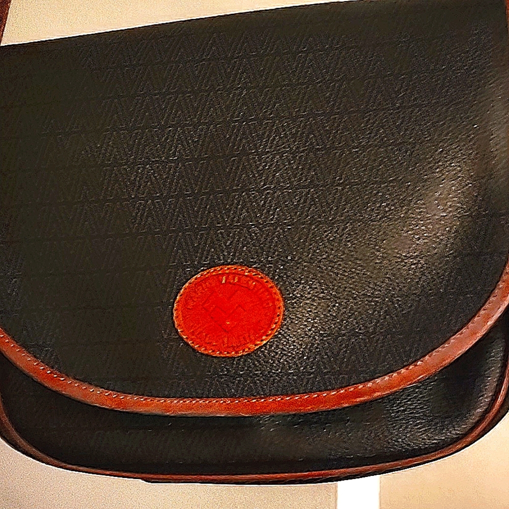 Vintage Medium Valentino Crossbody